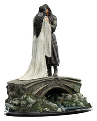 Weta Workshop The Lord of the Rings Aragorn & Arwen Mini Statue (24 cm) in Malta | LAB7