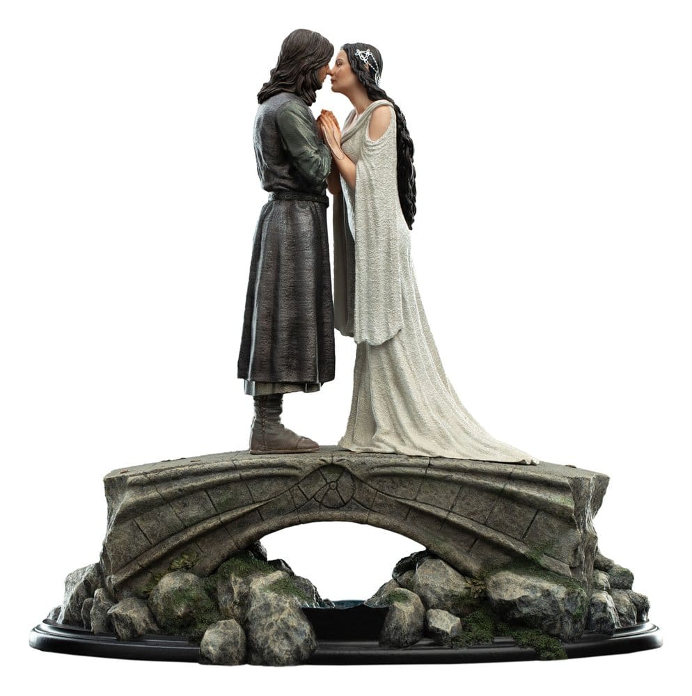 Weta Workshop The Lord of the Rings Aragorn & Arwen Mini Statue (24 cm) in Malta | LAB7