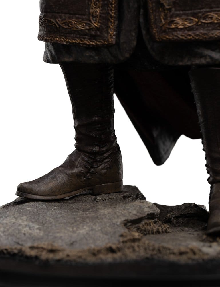 Weta Workshop The Lord of the Rings Classic Series 1/6 King Théoden Statue (33 cm) in Malta | LAB7