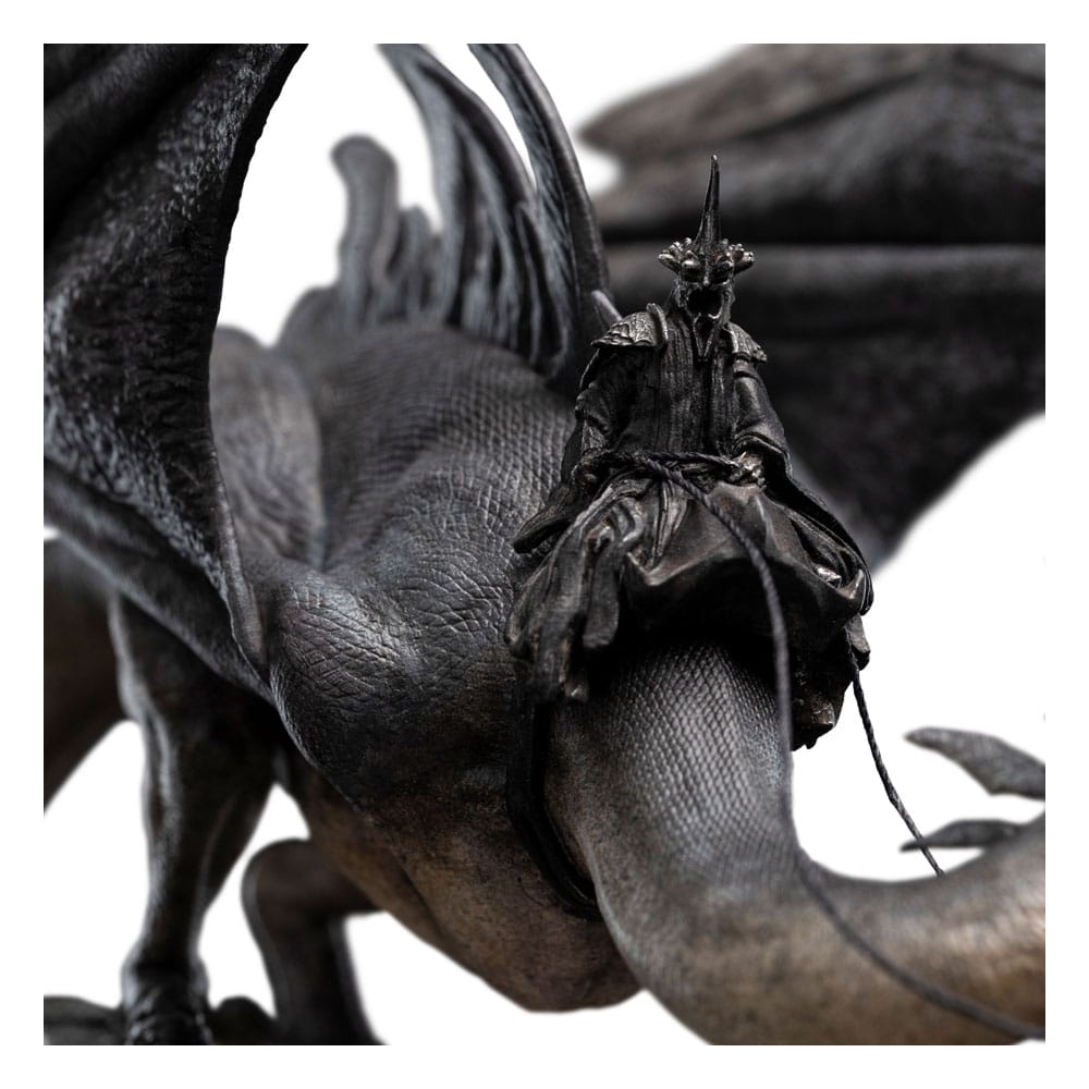 Weta Workshop The Lord of the Rings Fell Beast Mini Statue (18.5 cm) in Malta | LAB7