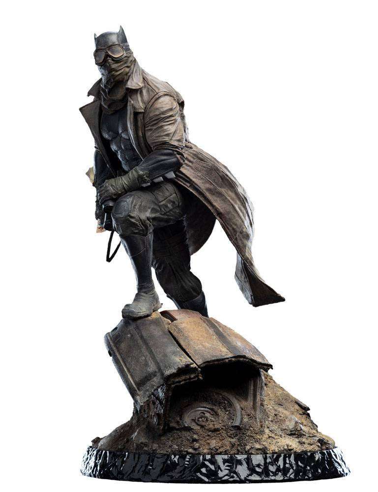 Buy WETA Zack Snyder's Justice League Statue 1/4 Batman 59 cm 3 - fast Malta shipping across Europe. Limited stock, secure checkout. Order now!