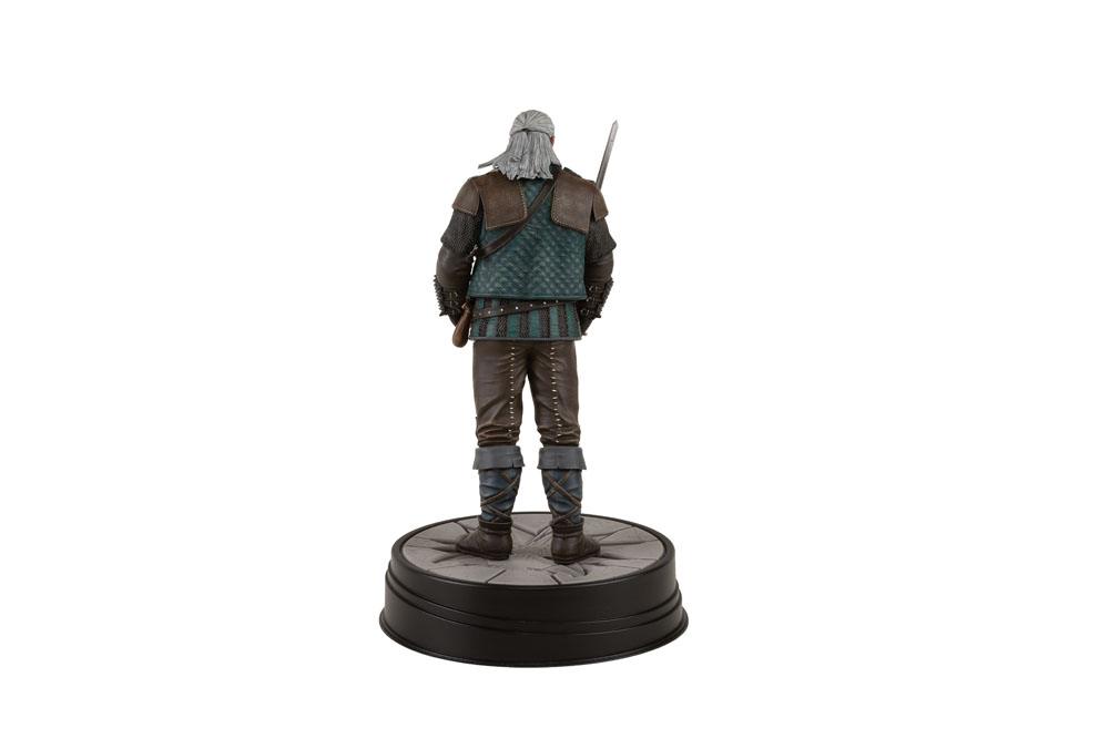 Witcher 3 Wild Hunt PVC Statue Vesemir 21 cm in Malta | LAB7