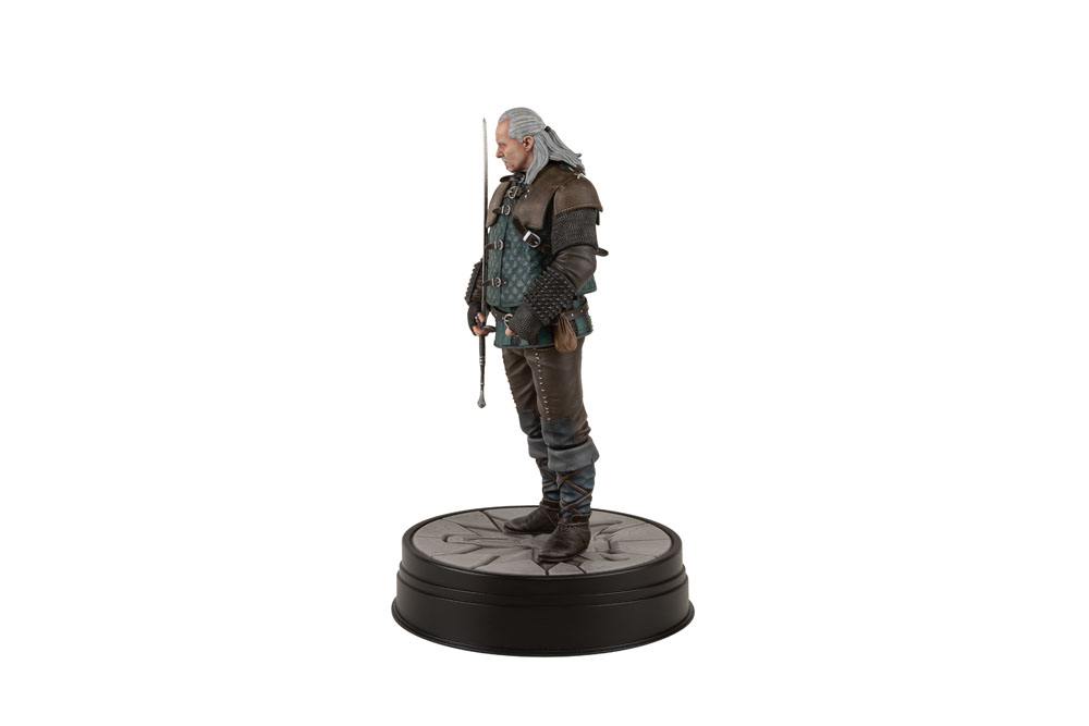 Witcher 3 Wild Hunt PVC Statue Vesemir 21 cm by LAB7 Malta, Europe