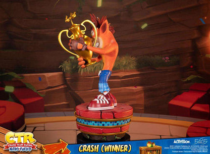 First 4 Figures Crash Team Racing Nitro-Fuelled Statue Crash (Winner) 46 cm by LAB7 Malta