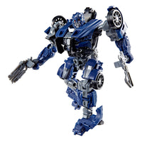 Hasbro Transformers: The Last Knight Studio Series Deluxe Class Barricade Action Figure (11cm)