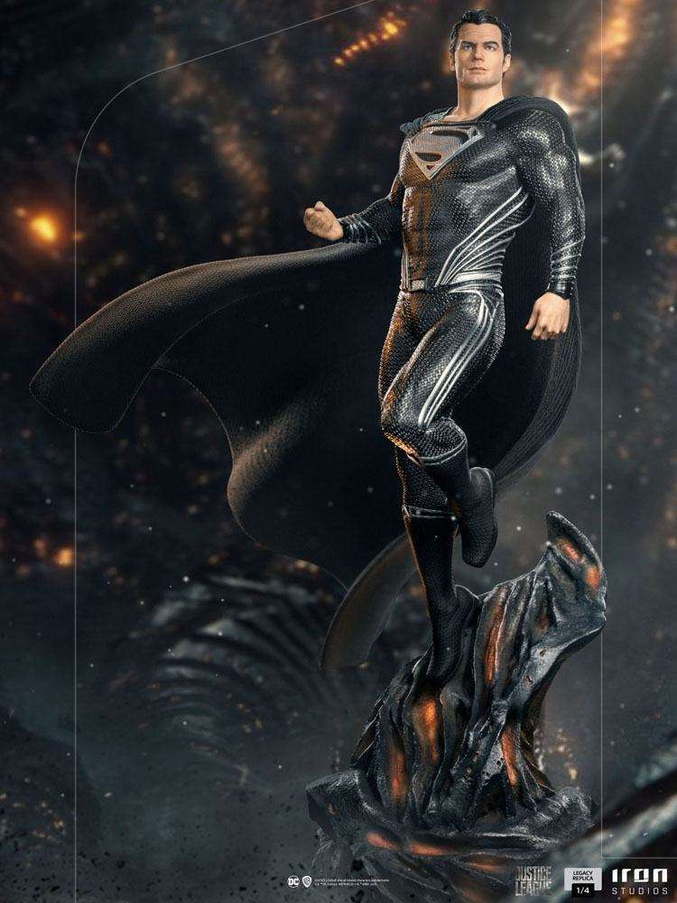 Iron Studios Zack Snyder's Justice League Art Scale Statue 1/4 Superman Black Suit 69 cm by LAB7 Malta