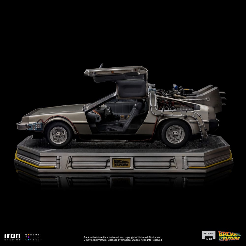 Iron Studios Back to the Future Art Scale Statue 1/10 DeLorean 23 cm by LAB7 Malta