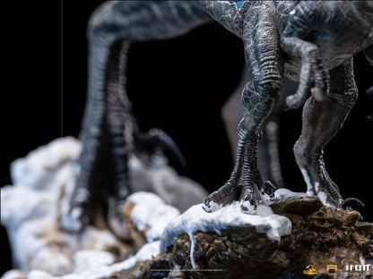 Iron Studios Jurassic World Dominion Deluxe Art Scale Statue 1/10 Blue & Beta 20cm by LAB7 Malta