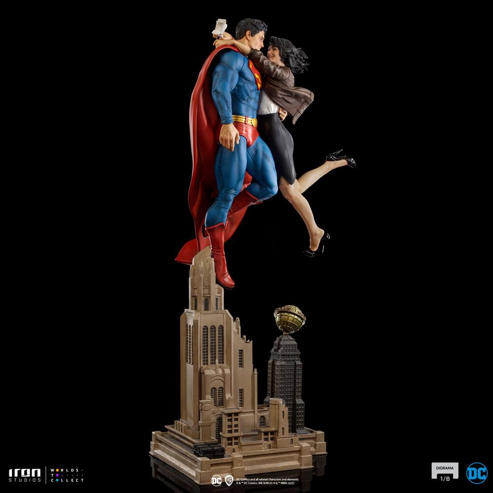 Iron Studios DC Comics Diorama 1/6 Superman & Lois 57 cm by LAB7 Malta