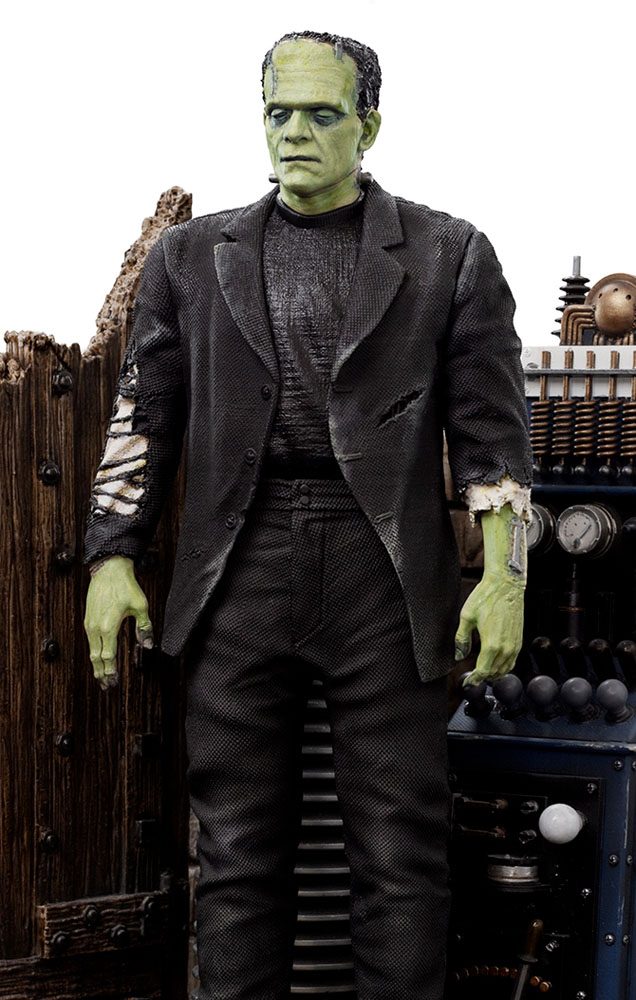 Iron Studios Universal Monsters Deluxe Art Scale Statue 1/10 Frankenstein Monster 24 cm by LAB7 Malta