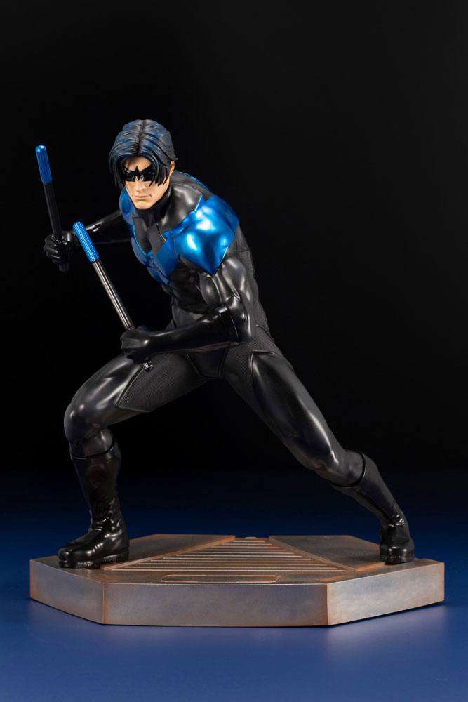 DC Comics Teen Titans Series ARTFX Statue 1/6 Nightwing 25 cm by LAB7 Malta