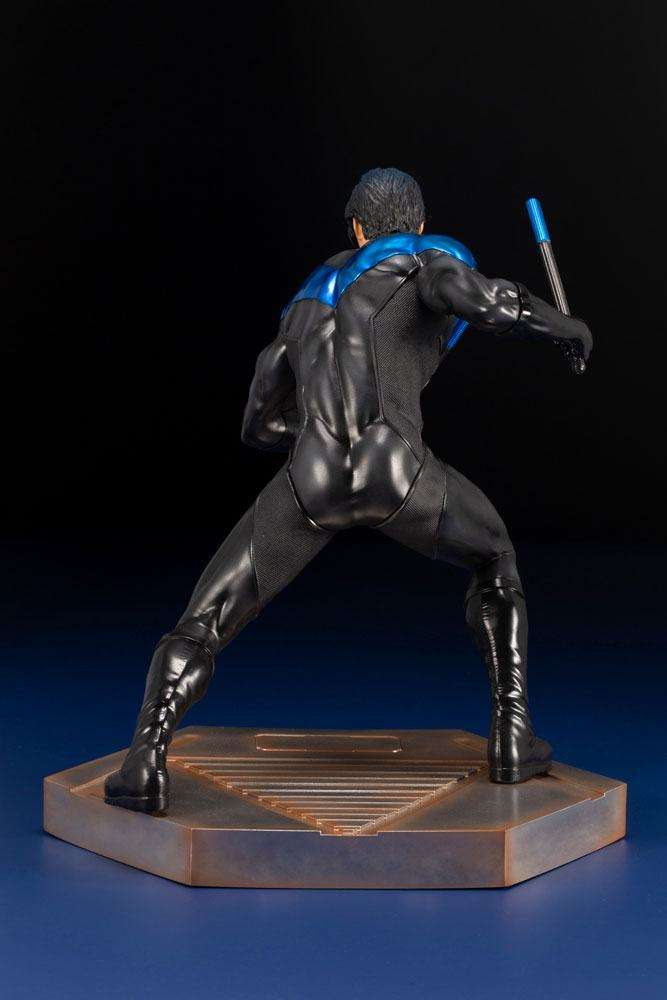 DC Comics Teen Titans Series ARTFX Statue 1/6 Nightwing 25 cm by LAB7 Malta