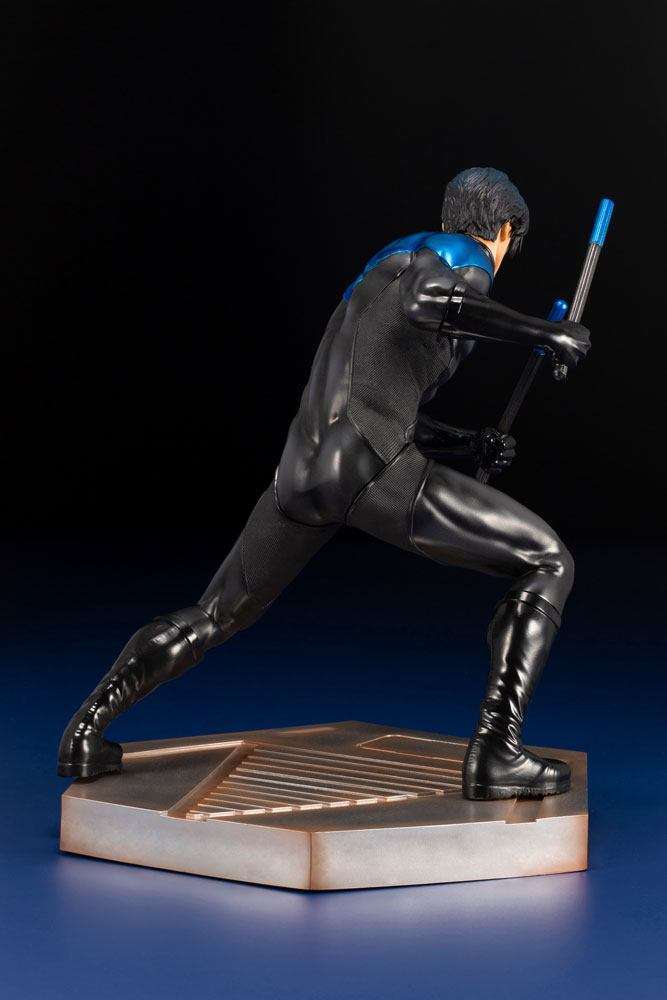 DC Comics Teen Titans Series ARTFX Statue 1/6 Nightwing 25 cm by LAB7 Malta