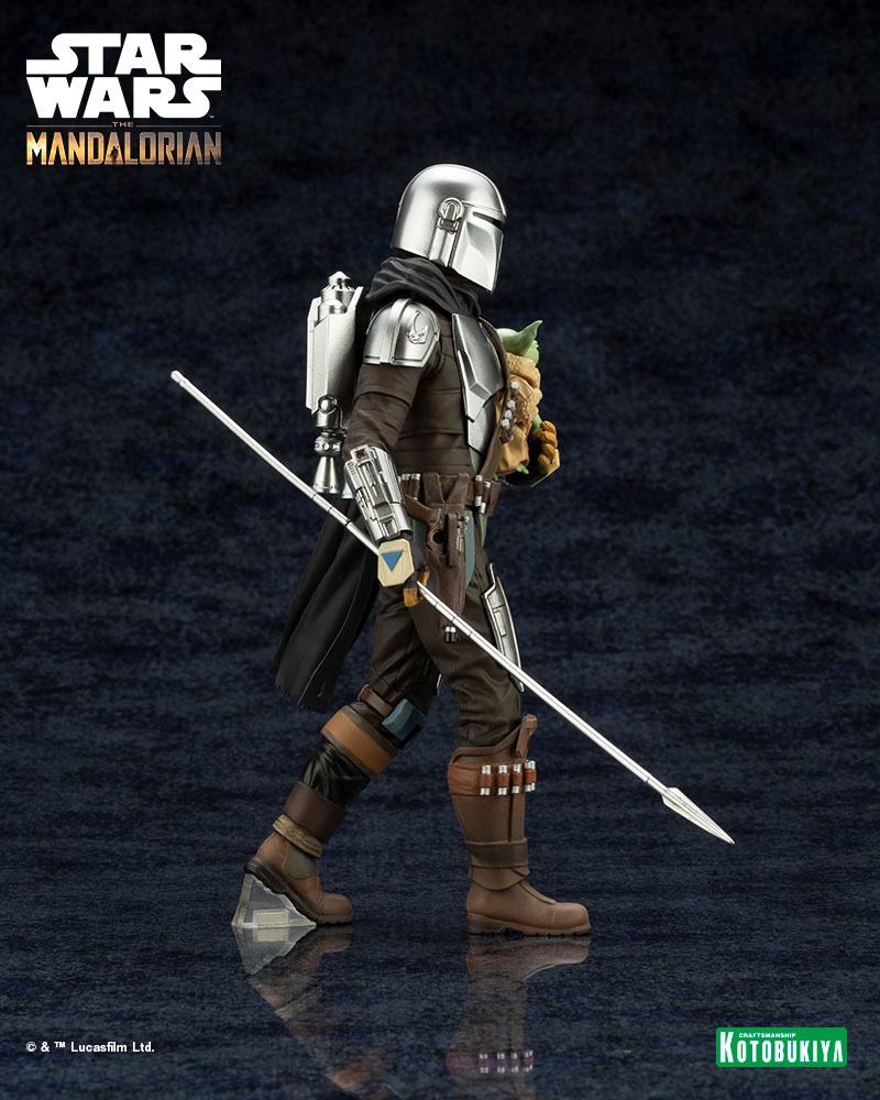 Kotobukiya Star Wars The Mandalorian ARTFX Statue 1/10 Mandalorian & Grogu with Beskar Staff 18 cm - Damaged packaging by LAB7 Malta