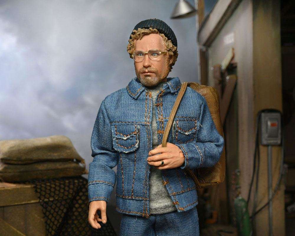 NECA Jaws Clothed Action Figure Matt Hooper (Amity Arrival) 20 cm by LAB7 Malta