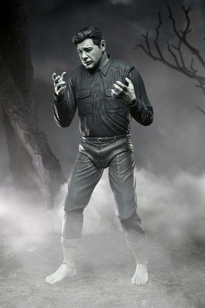 NECA Universal Monsters Action Figure Ultimate The Wolf Man (Black & White) 18 cm by LAB7 Malta