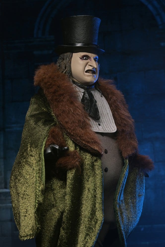 NECA Batman Returns (1992) The Penguin Clothed Action Figure (20cm)