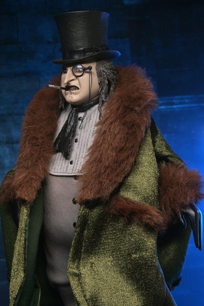 NECA Batman Returns (1992) The Penguin Clothed Action Figure (20cm)