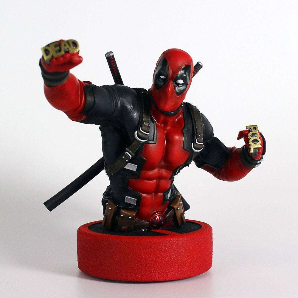 Semic Marvel Bust 1/6 Deadpool 16 cm by LAB7 Malta