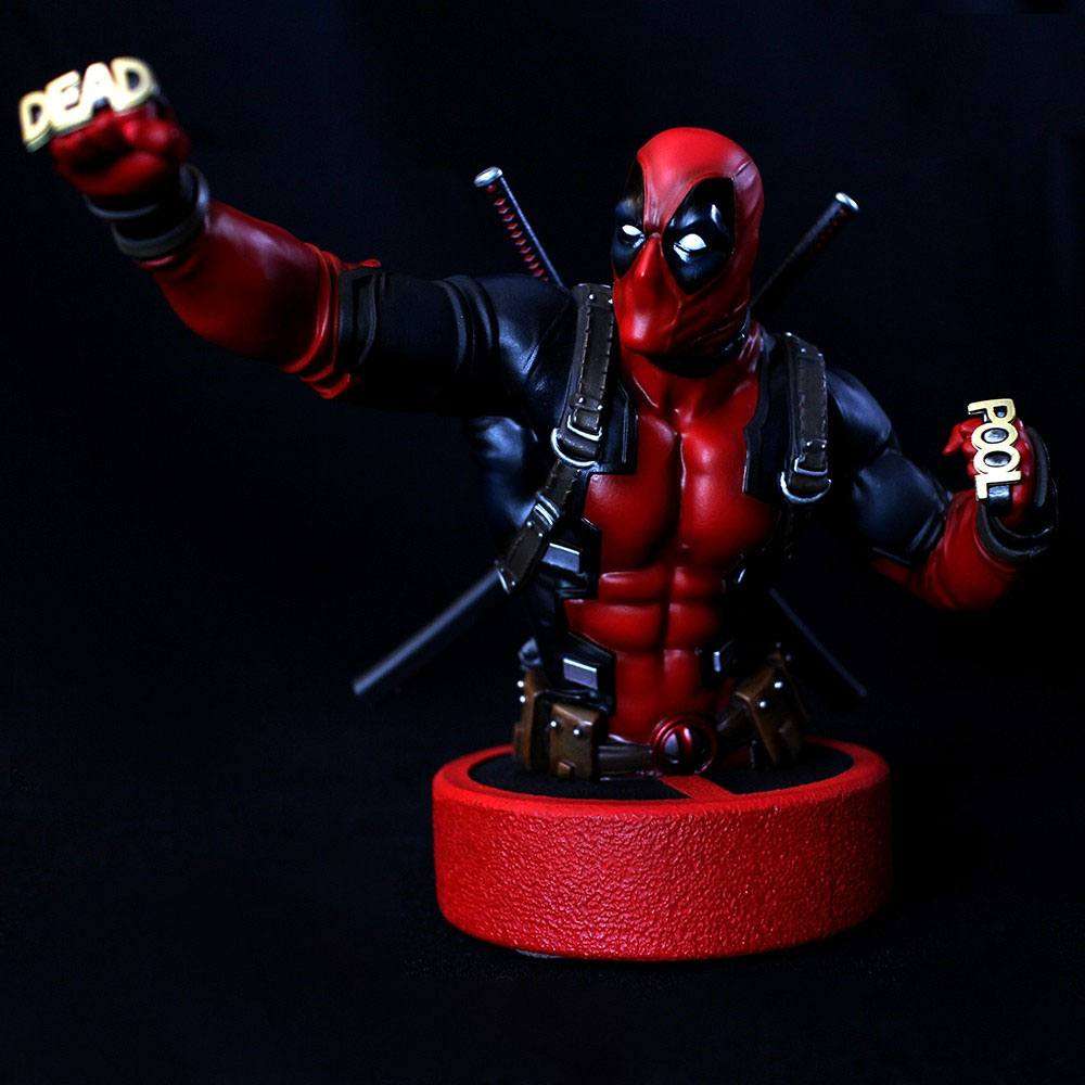 Semic Marvel Bust 1/6 Deadpool 16 cm by LAB7 Malta