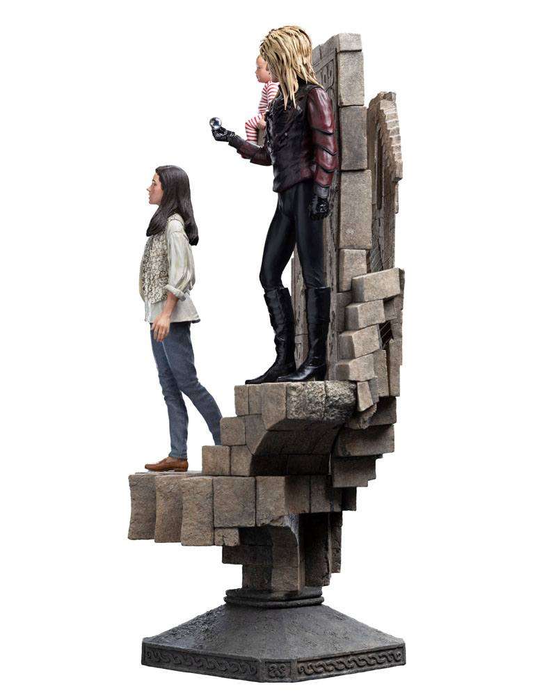 WETA Labyrinth Statue 1/6 Sarah & Jareth in the Illusionary Maze 57 cm by LAB7 Malta